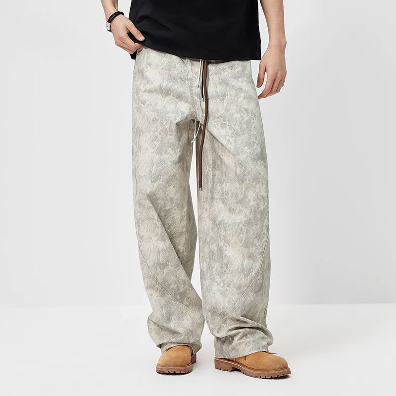 Loose fit camouflage-jeans van denim katoenmix met 3D cut stijl en ritssluiting.